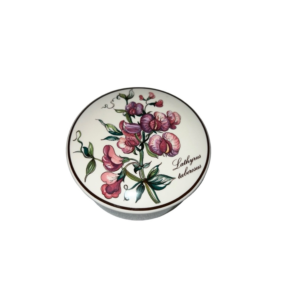 VINTAGE! Villeroy&Boch “Botanica- Lathyrus Tuberoses trinket dish/box- Porcelain